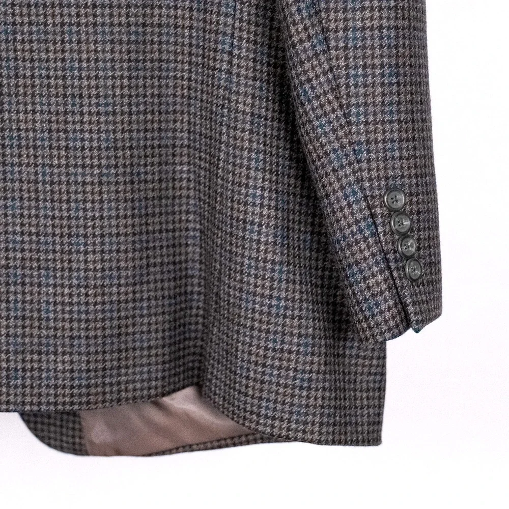 Chaps Classic Men's Wool Blazer Size 48L Charcoal Gray & Blue Houndstooth Check